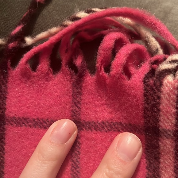 100% Cashmere Genuine Burberry Scarf (Please Read) - Picture 8 of 16